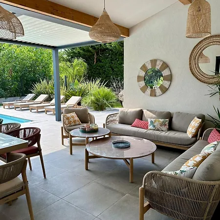 Architect-designed 150 M2 *