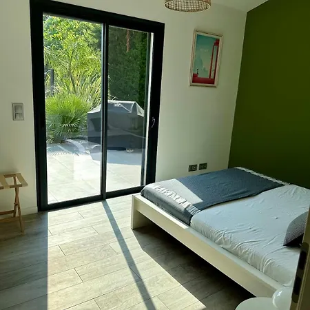 Architect-designed 150 M2 * Roquebrune-sur Argens