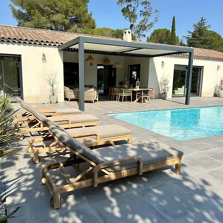 Architect-designed 150 M2 Villa Roquebrune-sur Argens