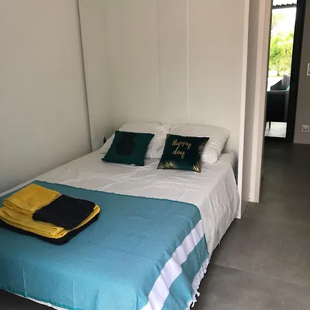 Architect-designed 150 M2 *