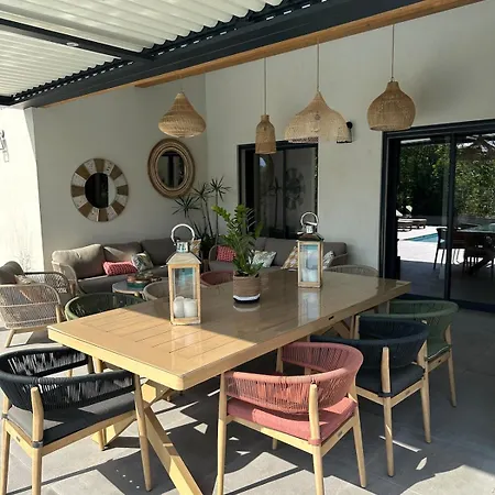 Architect-designed 150 M2 *