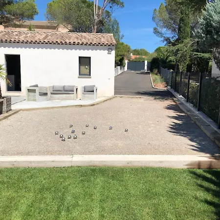 Architect-designed 150 M2 Villa